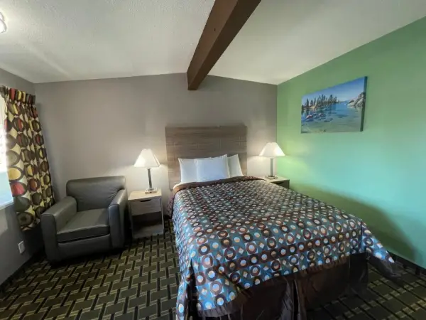 Travel Inn 6